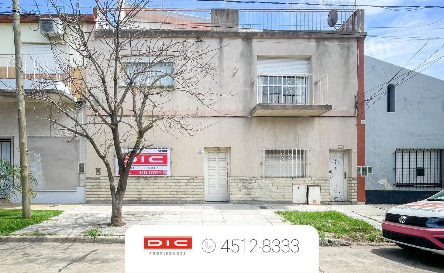 Foto de Casa 6 dormitorios Venta - Carapachay, imagen 1