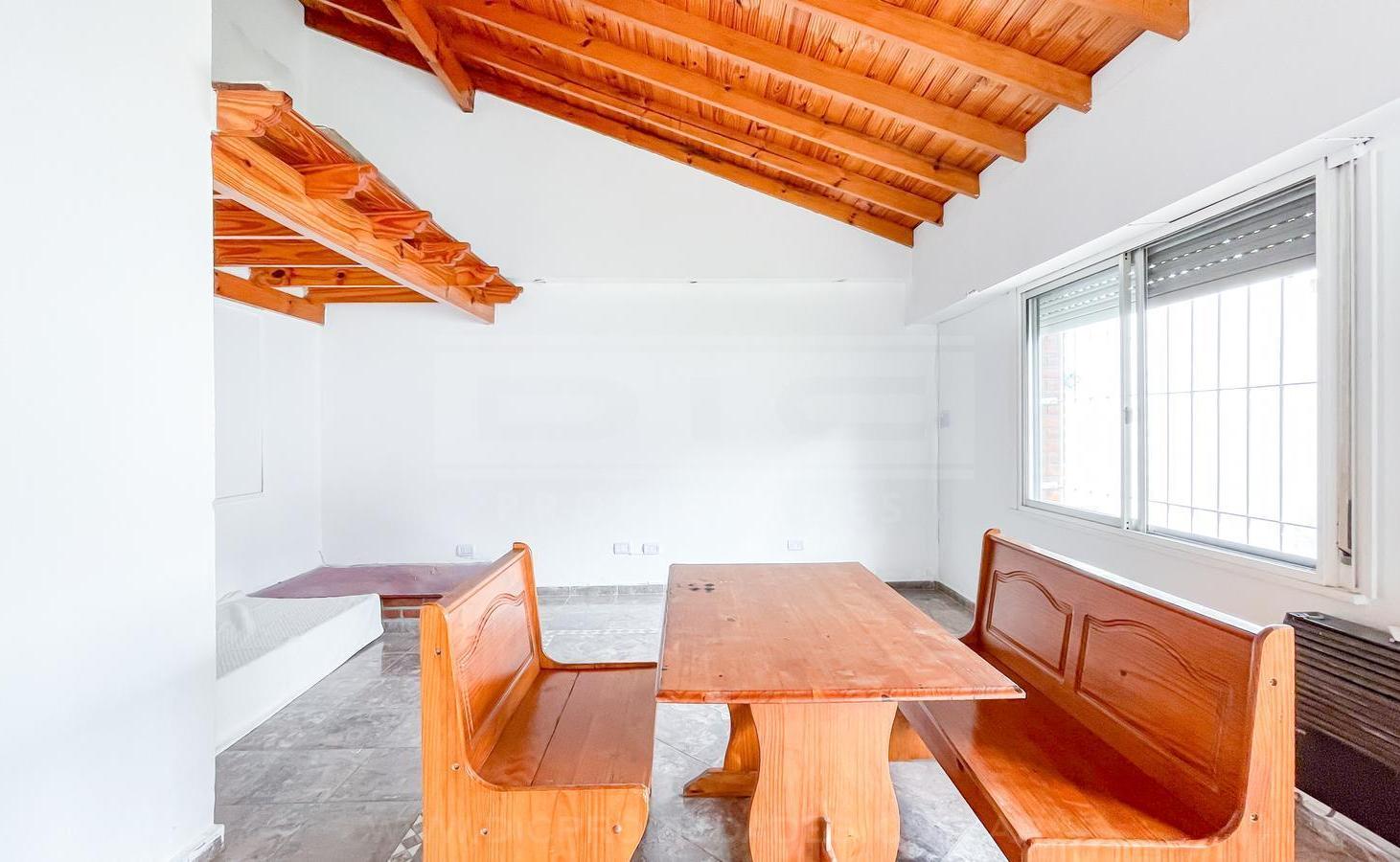 Foto de Casa 3 dormitorios Venta - Carapachay, imagen 1