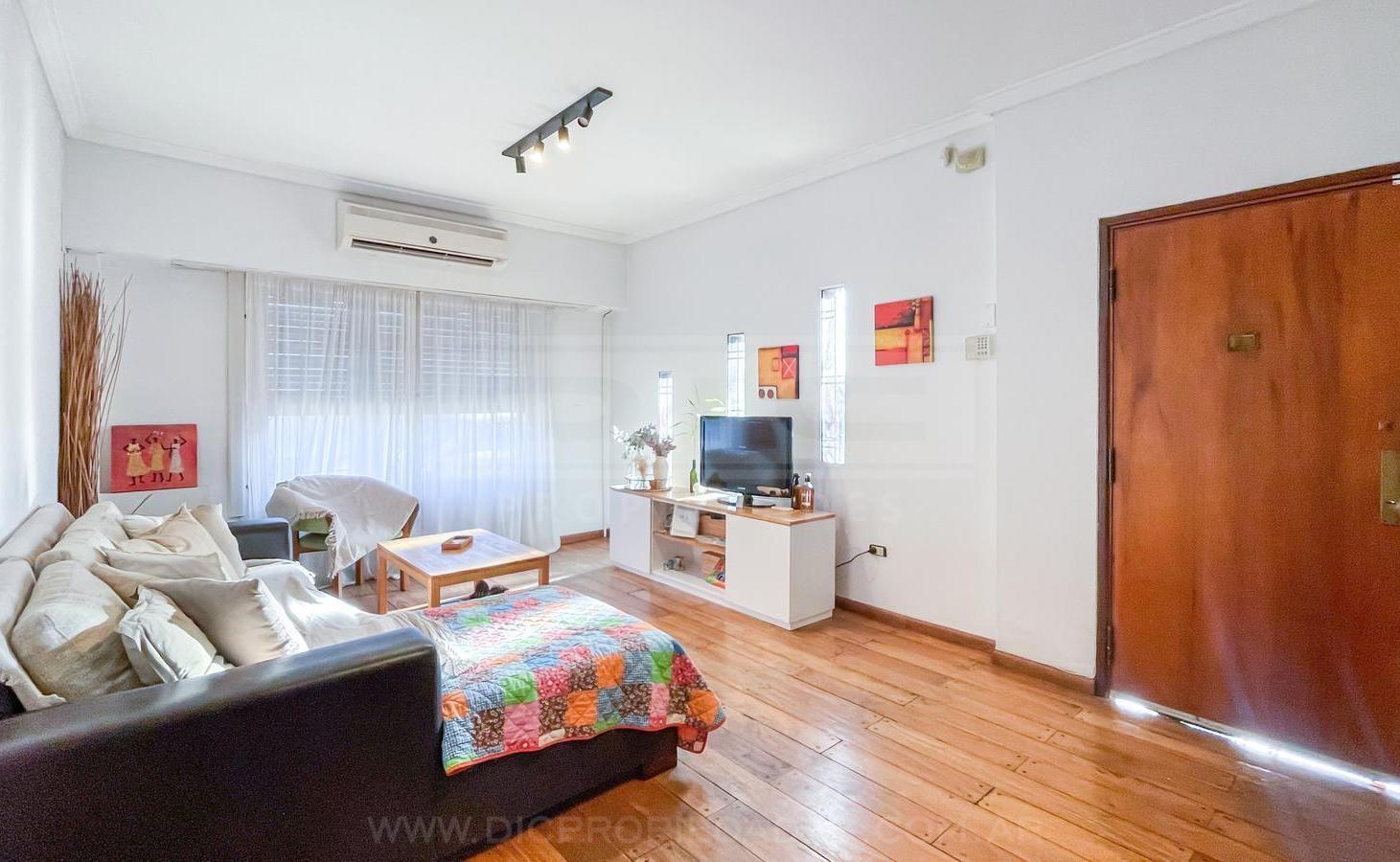 Foto de Casa 4 dormitorios Venta - Jose León Suarez, imagen 5