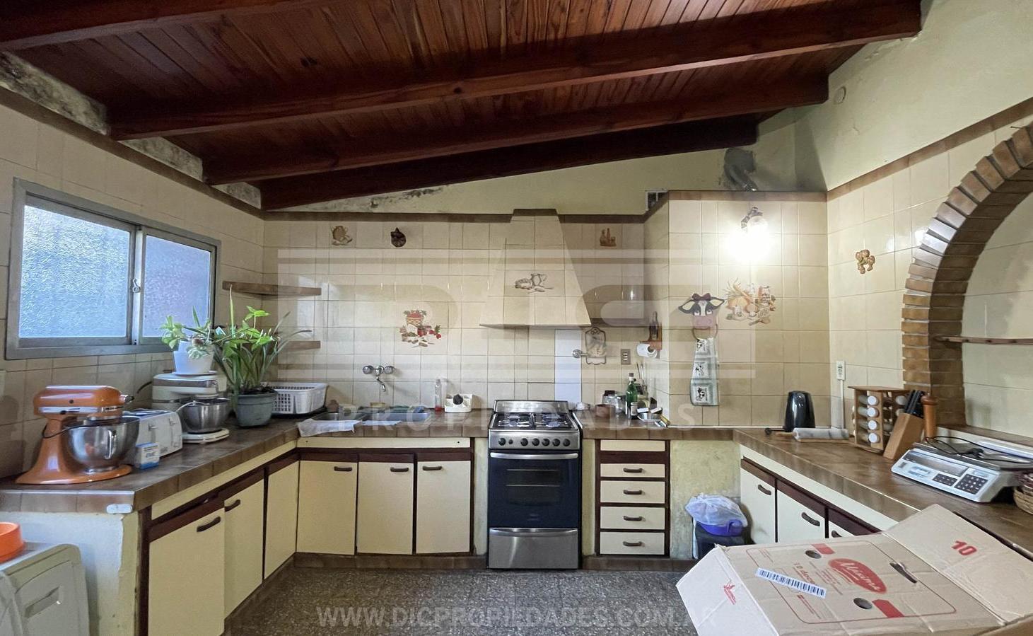 Foto de Casa 2 dormitorios Venta - Villa Adelina, imagen 2