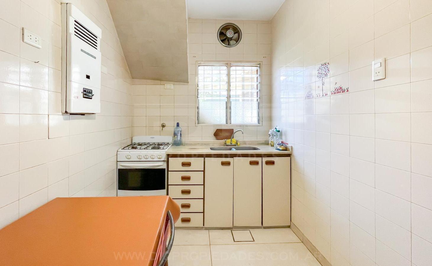 Foto de Casa 5 dormitorios Venta - Munro, imagen 3