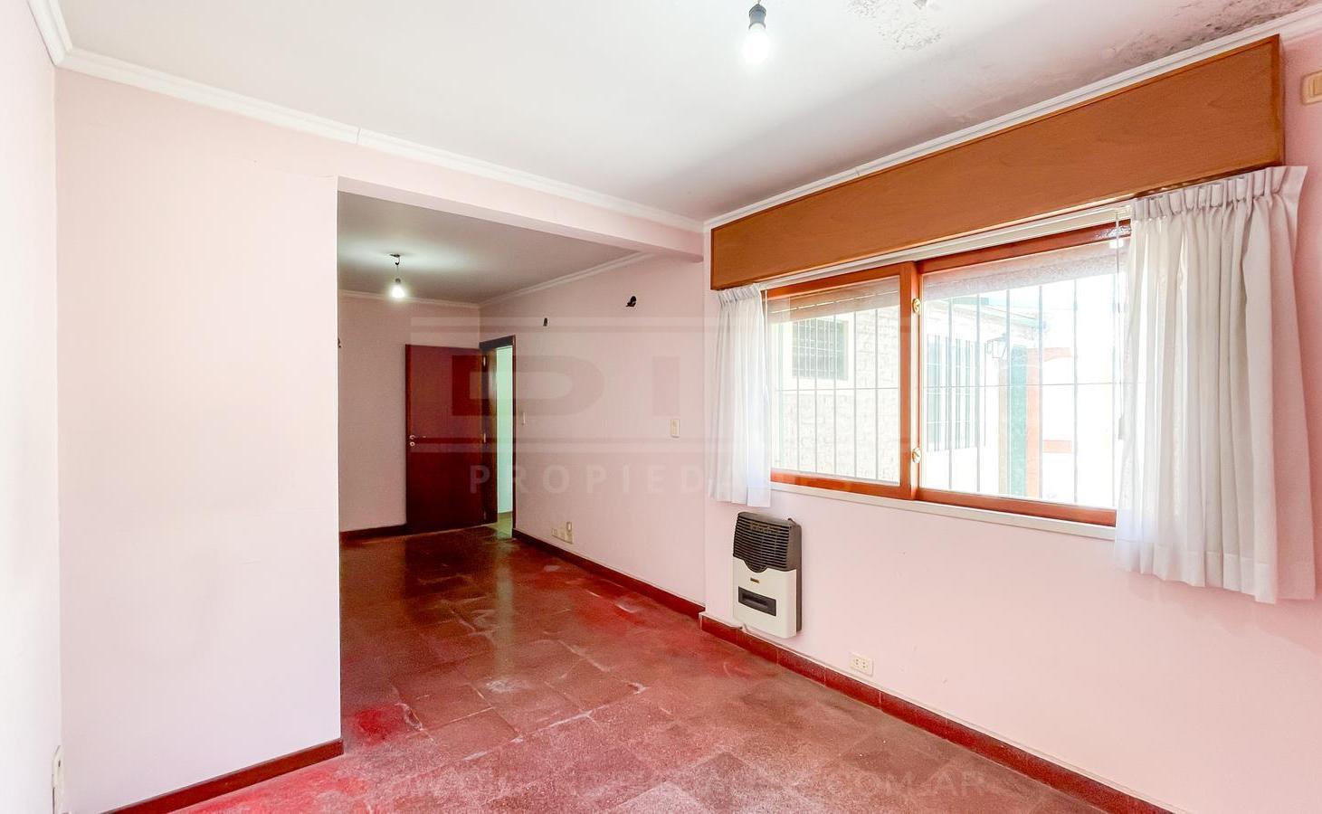 Foto de Casa 1 dormitorio Venta - Munro, imagen 4