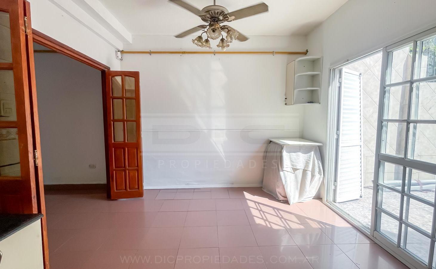 Foto de PH 3 Dormitorios Venta - Villa Adelina, imagen 5