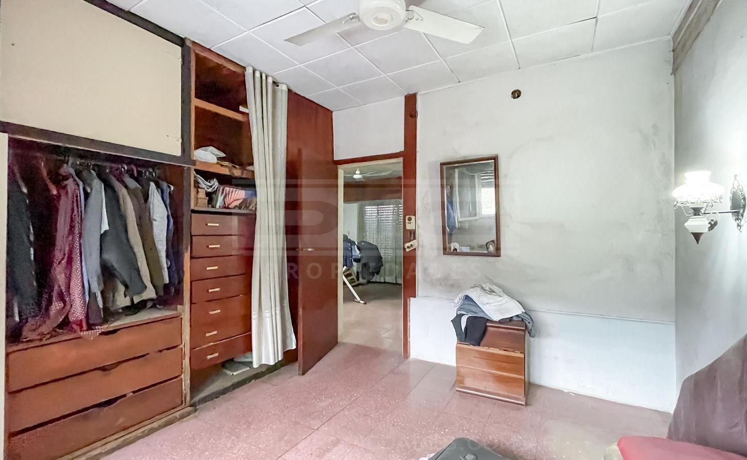 Foto de PH 2 Dormitorios Venta - Munro, imagen 2