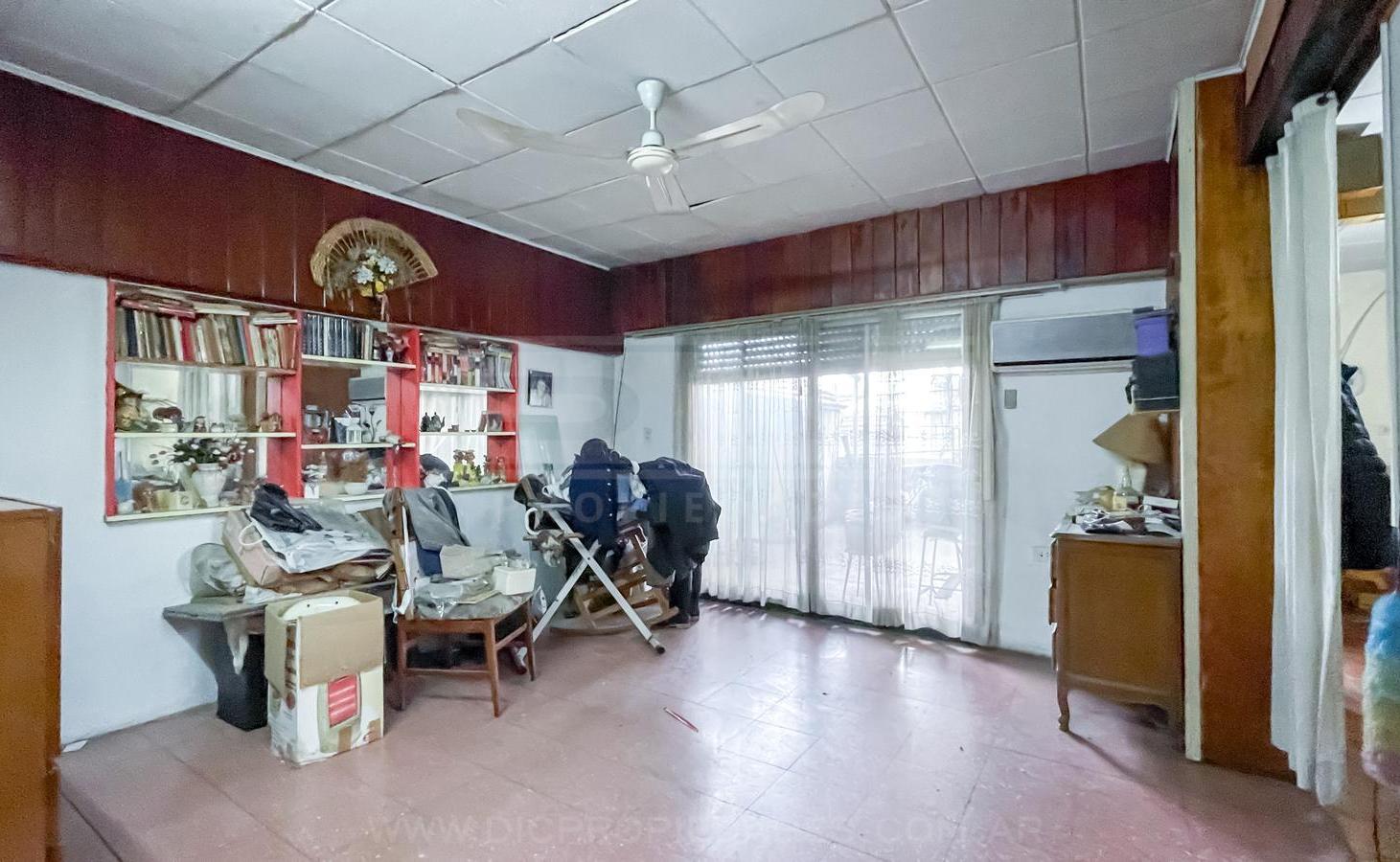 Foto de PH 2 Dormitorios Venta - Munro, imagen 1