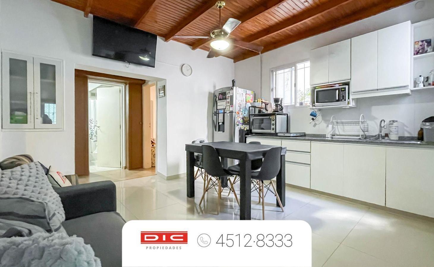 Foto de PH 3 dormitorios Venta - Carapachay, imagen 1
