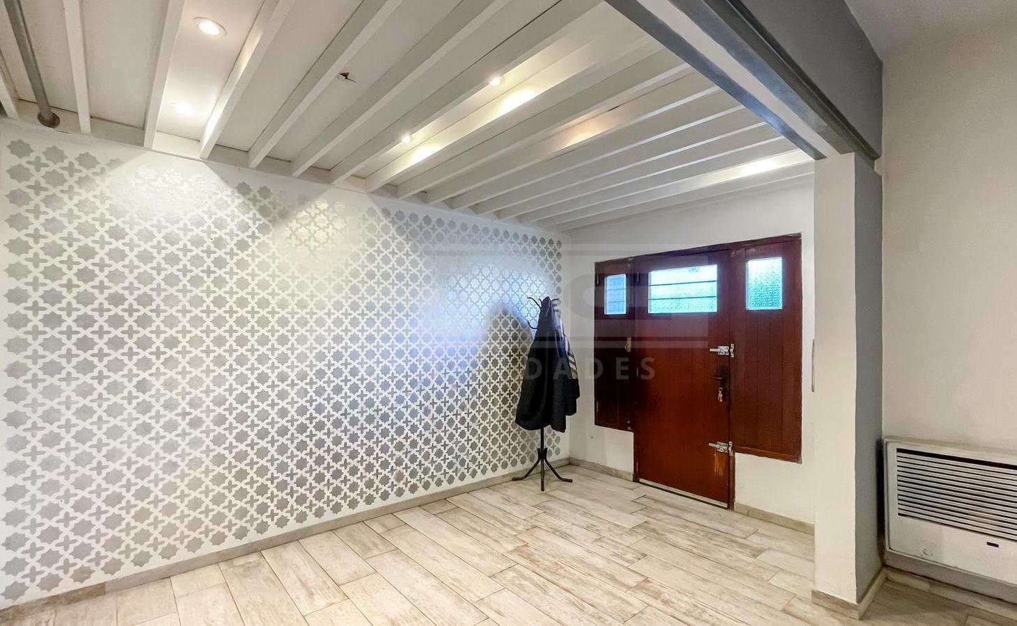 Foto de PH 3 dormitorios Venta - Villa Ballester, imagen 2