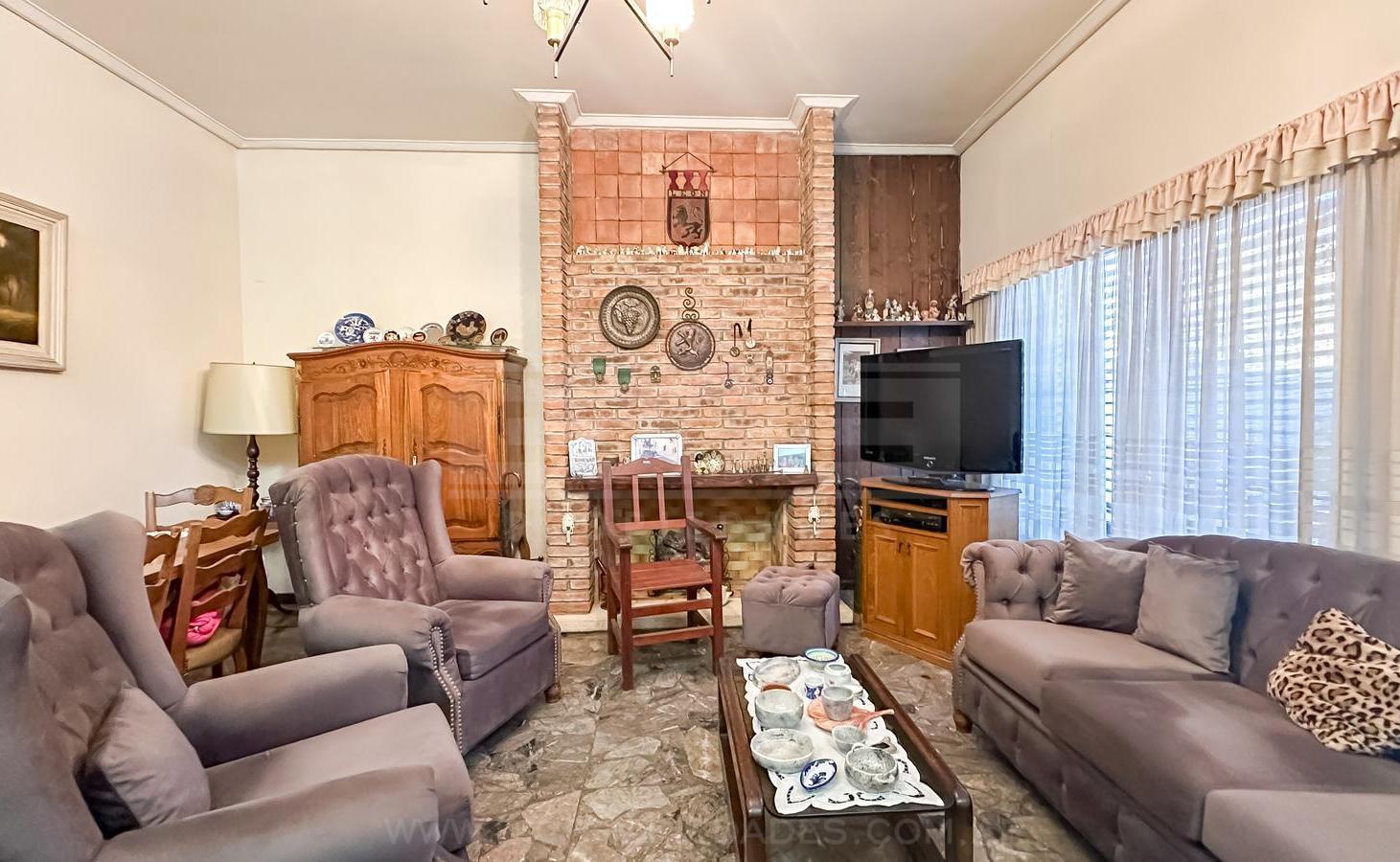 Foto de Casa 4 dormitorios Venta - Munro, imagen 4