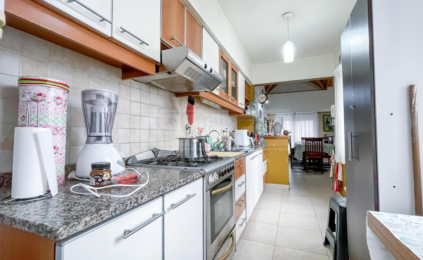 Foto de Duplex 2 dormitorios Venta - Villa Adelina, imagen 5