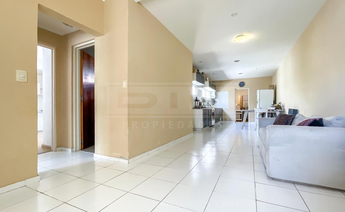 Foto de Casa 4 ambientes Venta - Martinez, imagen 3
