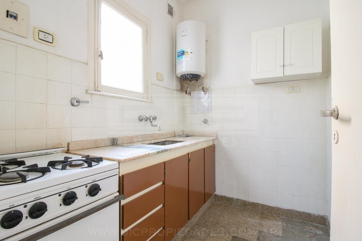Foto de Departamento 2 ambientes Venta - Martinez - Vias/Santa Fe, imagen 2