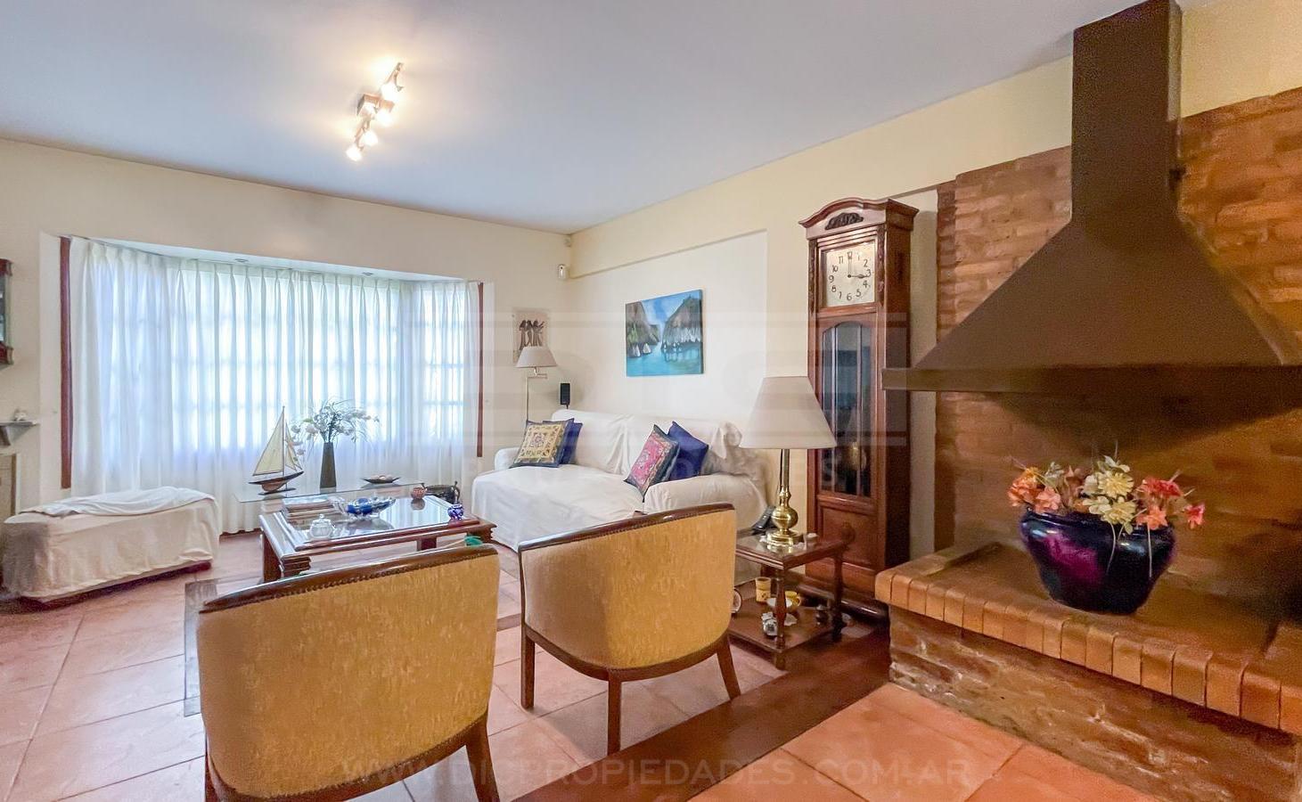 Foto de Chalet 4 dormitorios Venta - Martinez, imagen 1