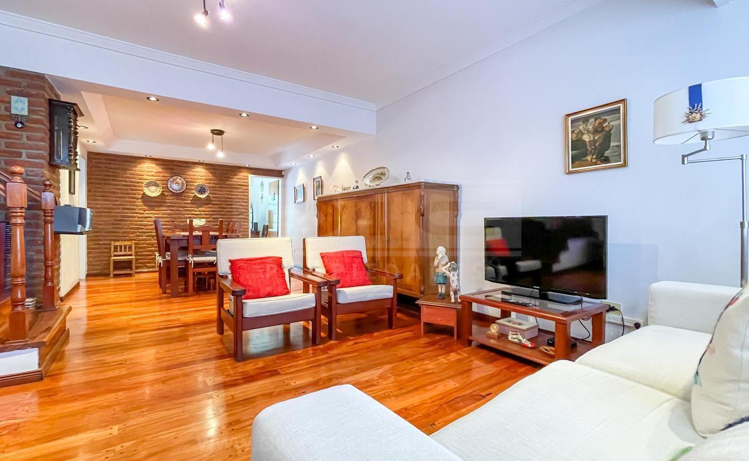 Foto de PH 3 dormitorios Venta - Martinez - Santa Fe/Fleming, imagen 2