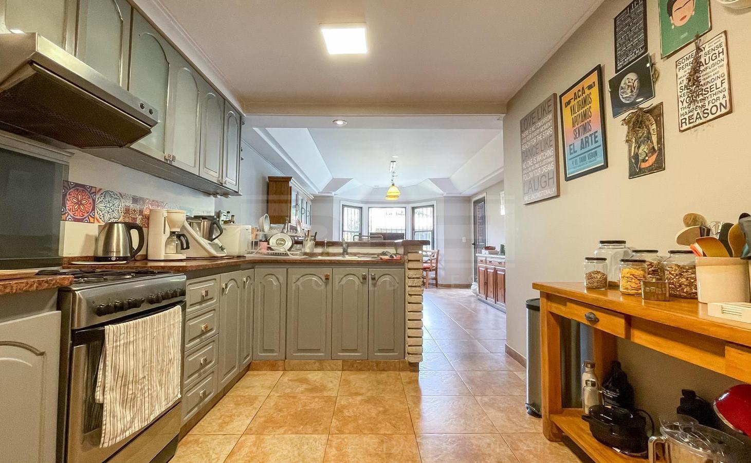 Foto de Chalet 5 dormitorios Venta - Martinez - Santa Fe/Fleming, imagen 2