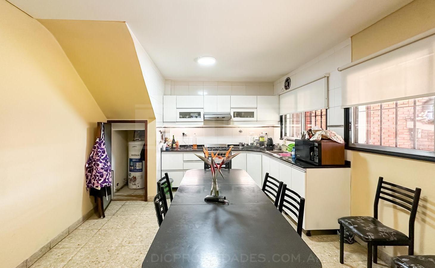Foto de Casa 3 Dormitorios Venta - Martinez, imagen 4