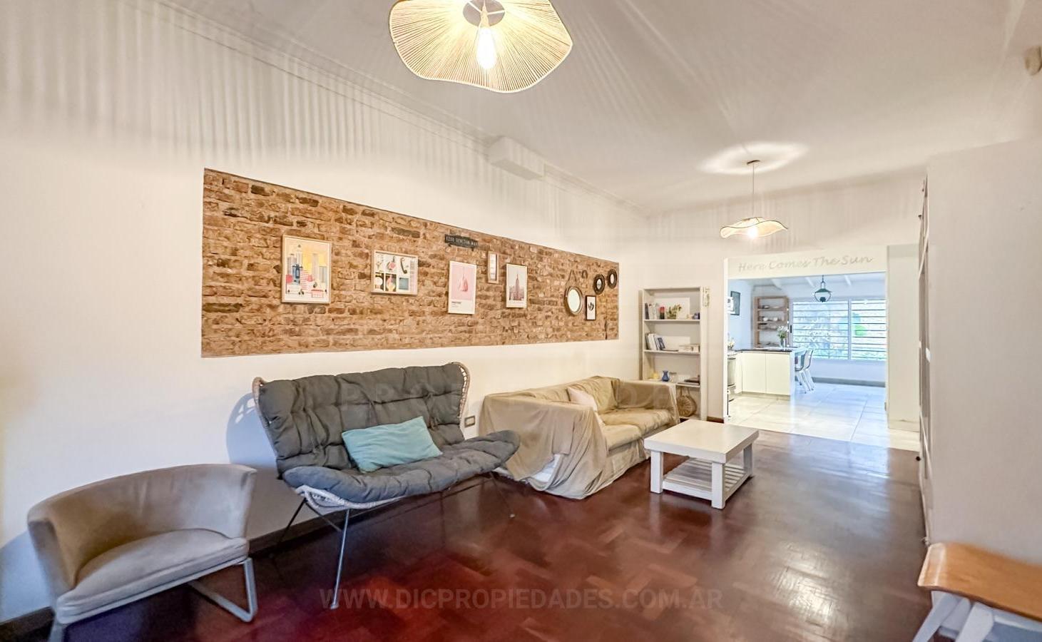 Foto de Casa 3 dormitorios Venta - Martinez-Santa Fe/Fleming, imagen 2