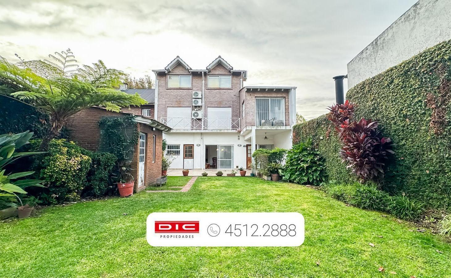 Foto de Chalet 3 dormitorios Venta - Martinez-Fleming/Panam., imagen 1