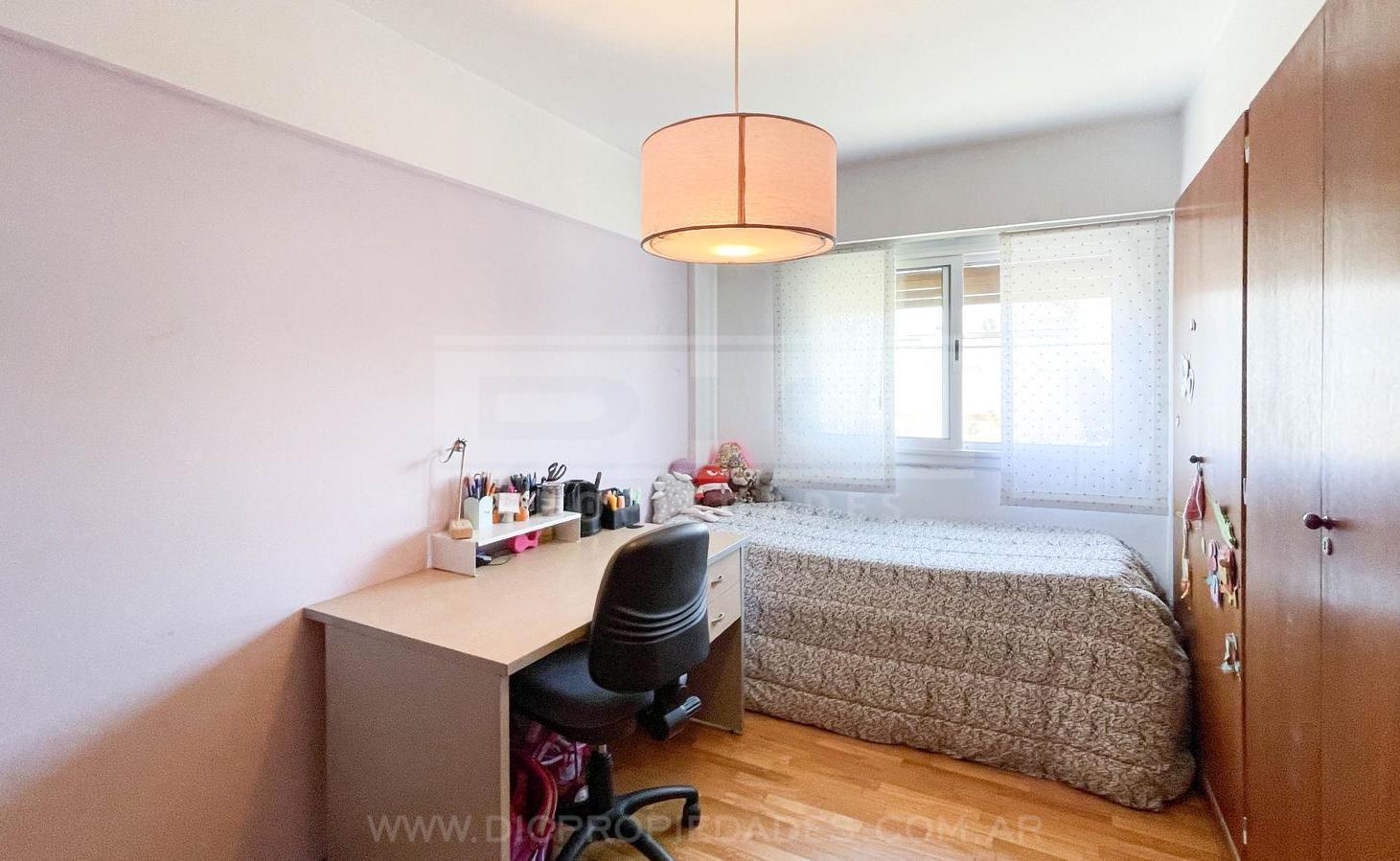 Foto de Triplex 4 dormitorios Venta - Martinez - Santa Fe/Fleming, imagen 3