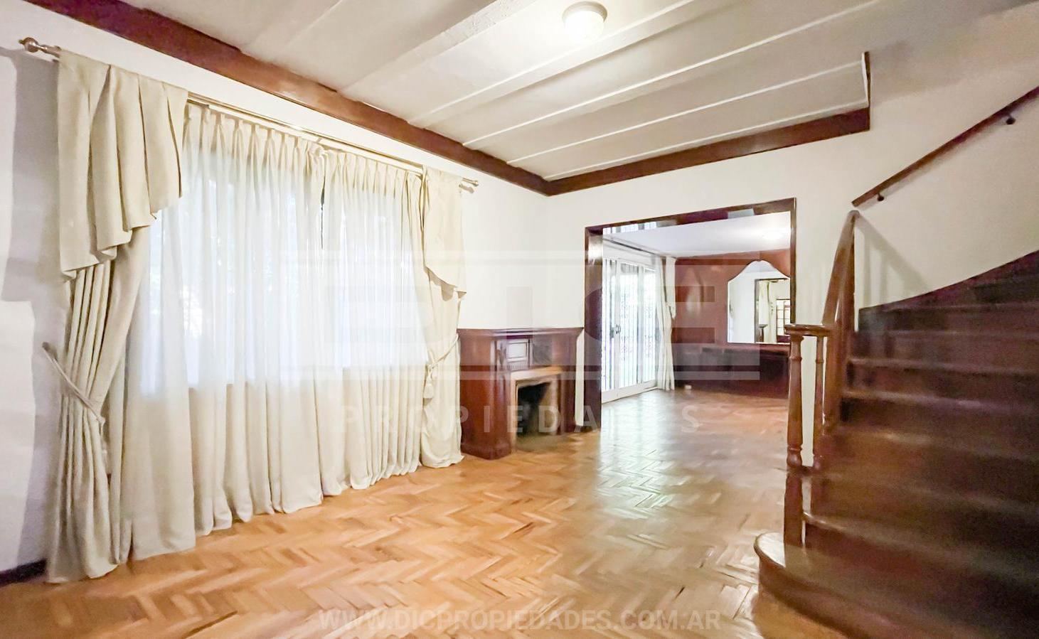 Foto de Chalet 5 dormitorios Venta - Martinez-Vias/Libert., imagen 4