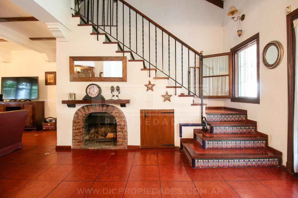 Foto de Chalet 4 ambientes Venta - Martinez-Vias/Santa Fe, imagen 4