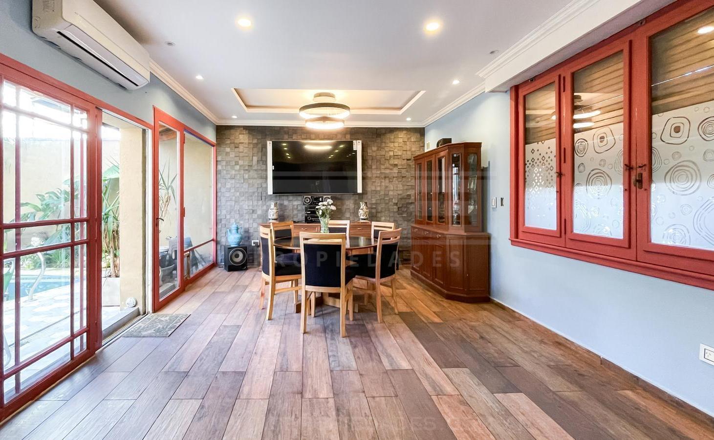 Foto de Casa 4 dormitorios Venta - Acassuso, imagen 5