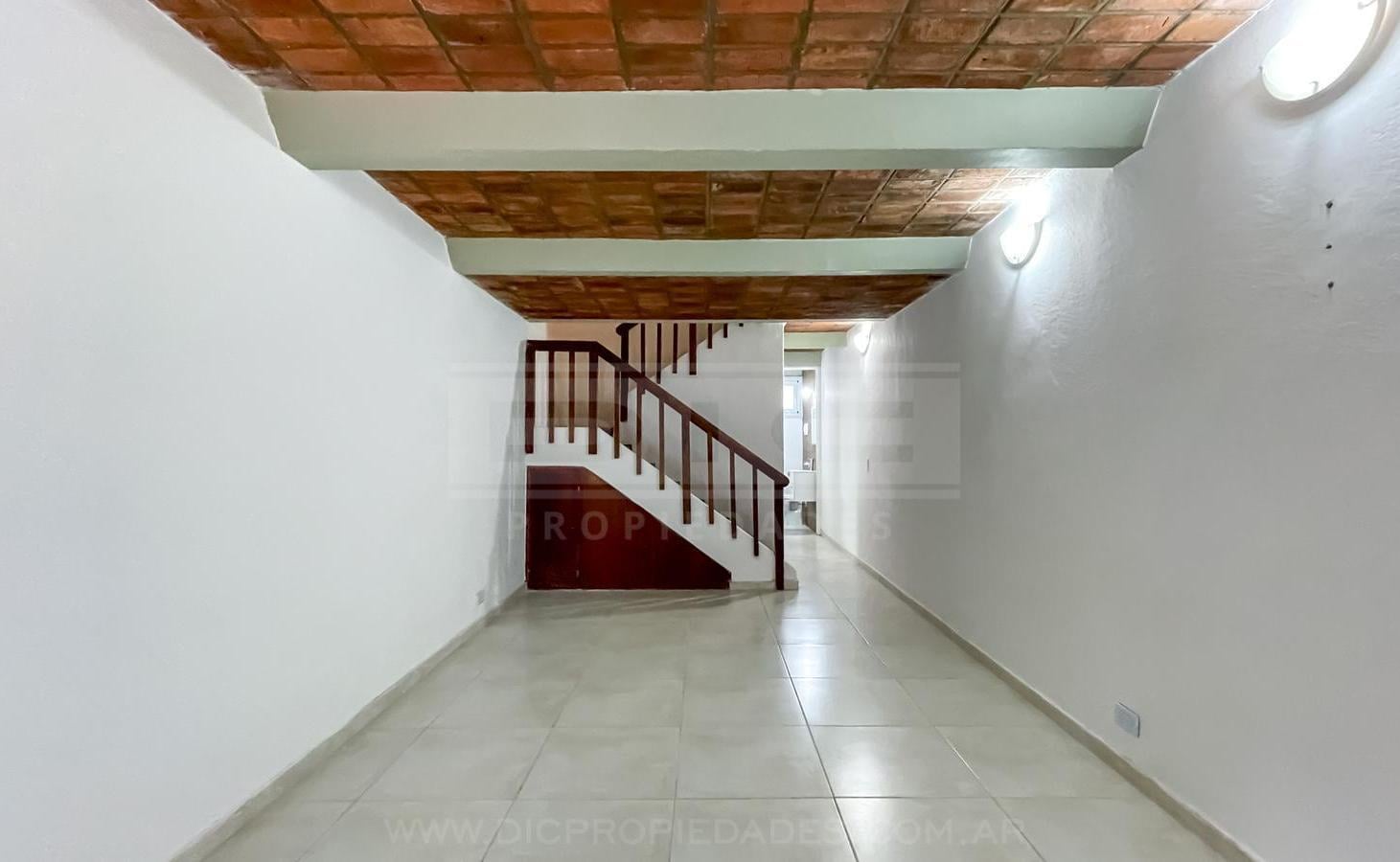 Foto de Duplex 2 Dormitorios Venta - Martinez - Vias a Libertador, imagen 4
