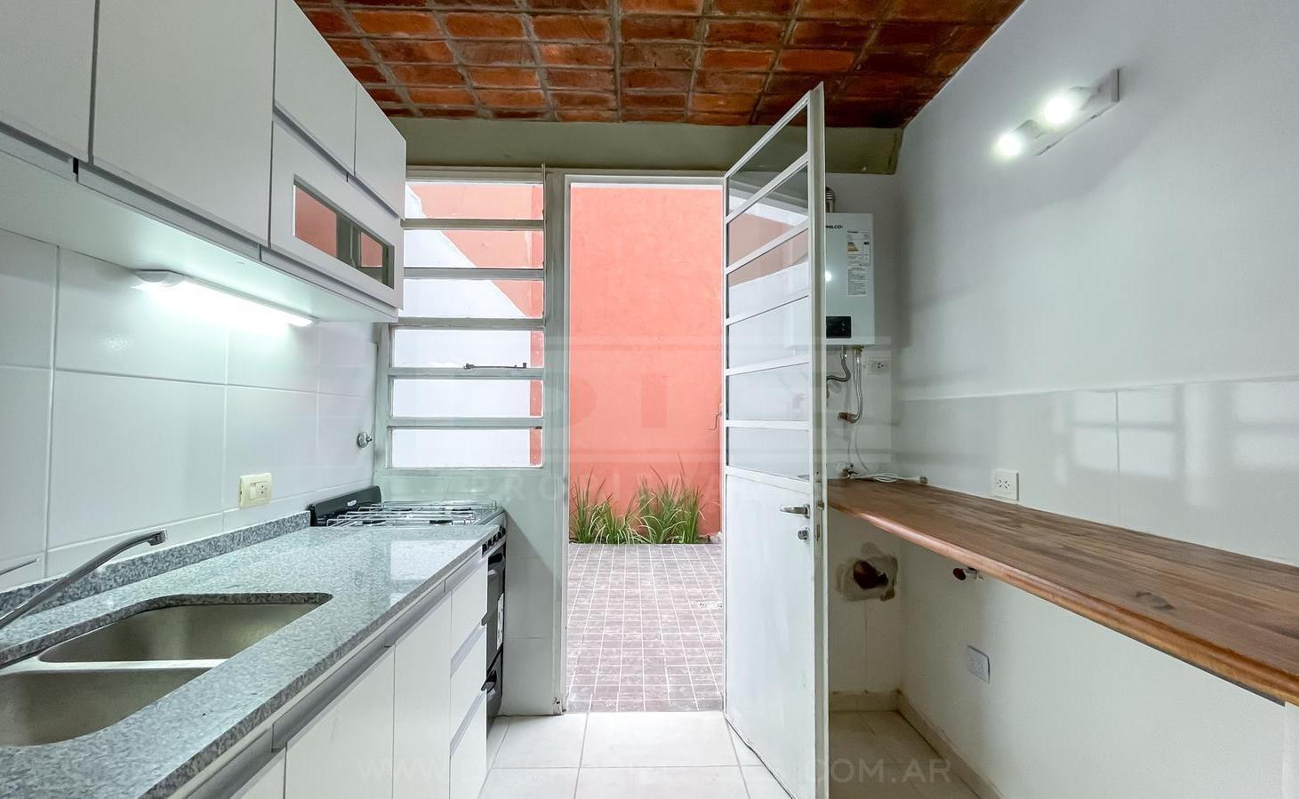 Foto de Duplex 2 Dormitorios Venta - Martinez - Vias a Libertador, imagen 3