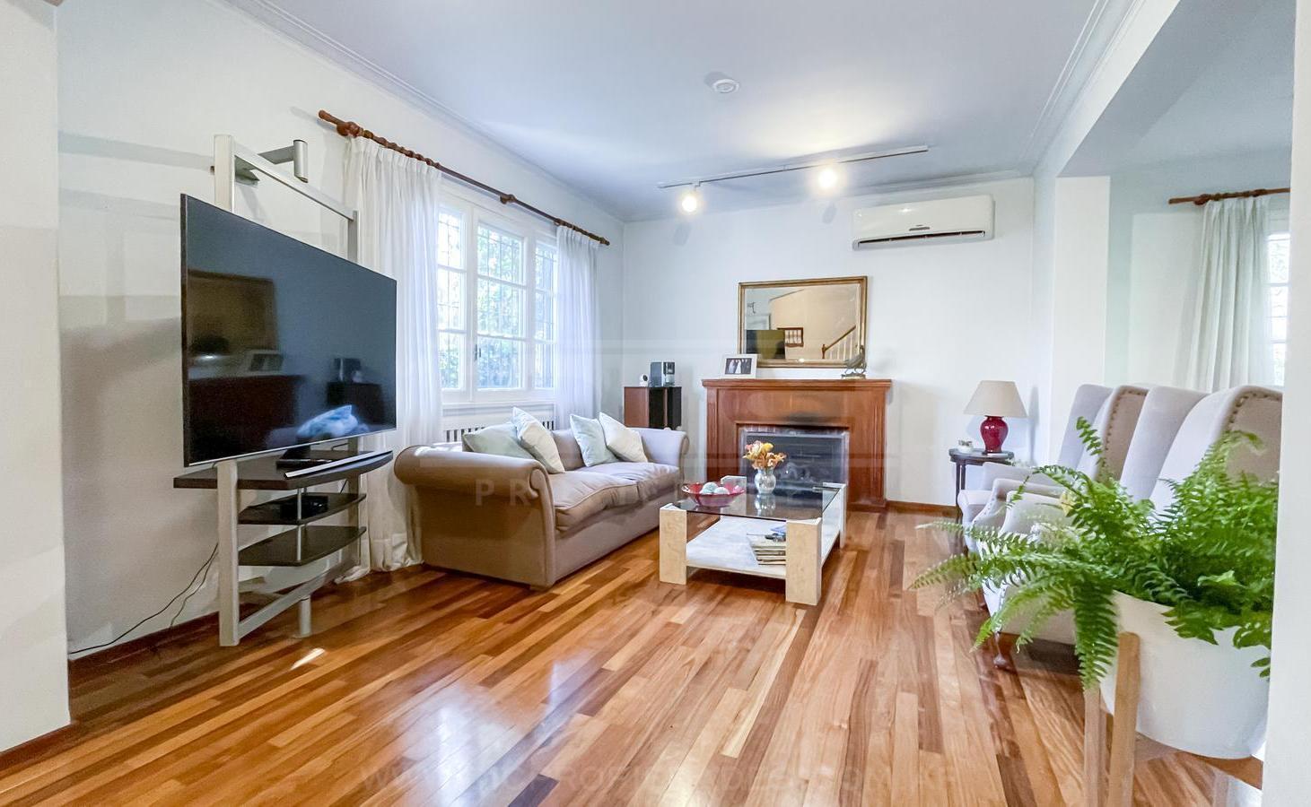 Foto de Casa 3 dormitorios Venta Acassuso - Vias/Libertador, imagen 5