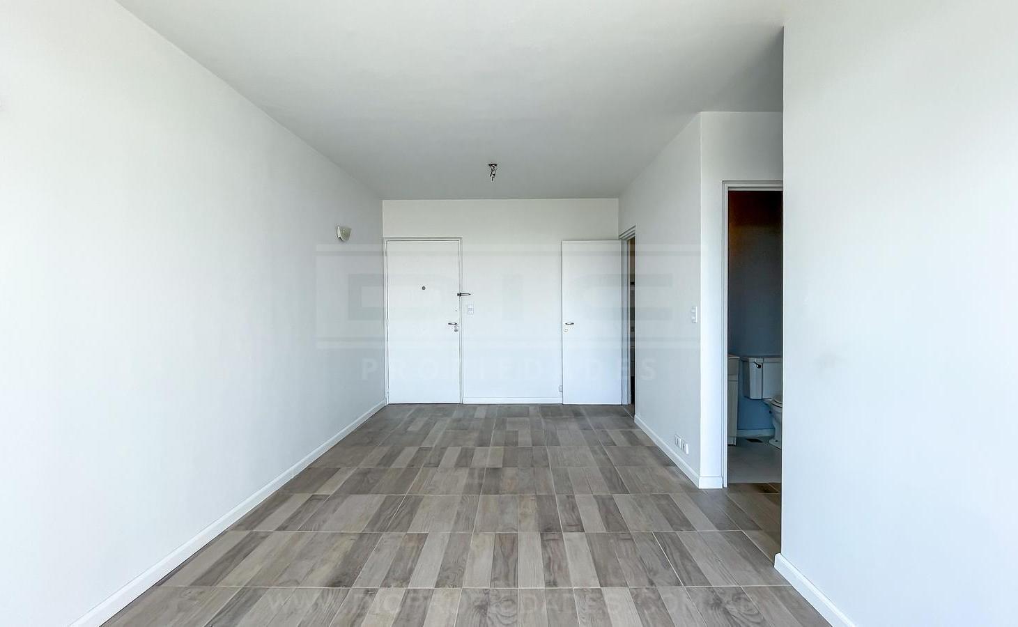 Foto de Departamento 4 ambientes Alquiler - Acas.-Vias/Santa Fe, imagen 4