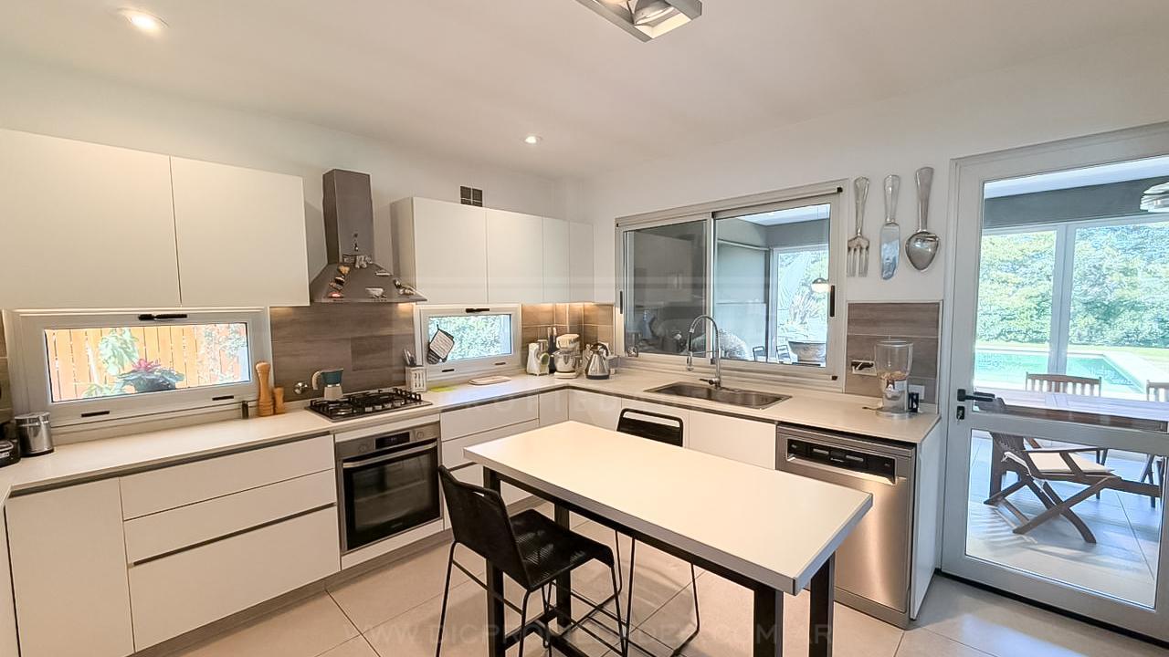 Foto de Casa 2 dormitorios Venta - Barrio El Cazador, imagen 5