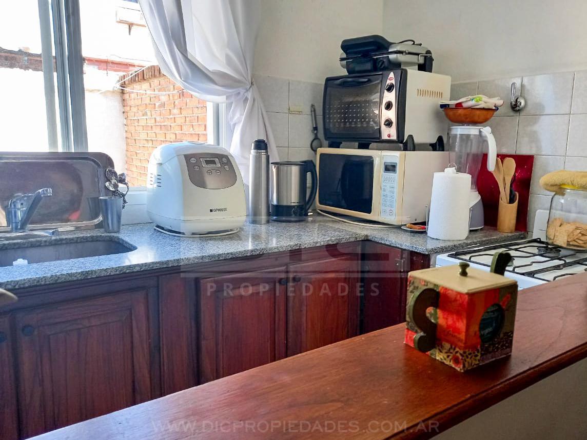 Foto de PH 4 ambientes Venta - Grand Bourg, imagen 4