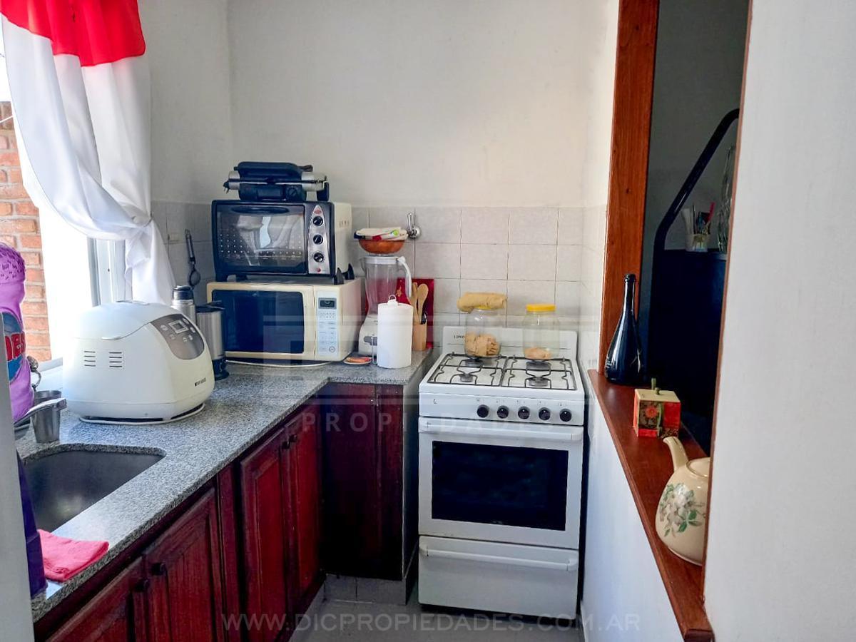 Foto de PH 4 ambientes Venta - Grand Bourg, imagen 5