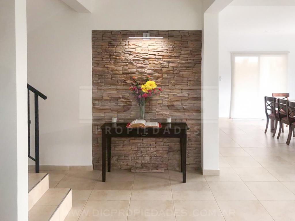 Foto de Casa 4 dormitorios Venta - Vistas, imagen 1