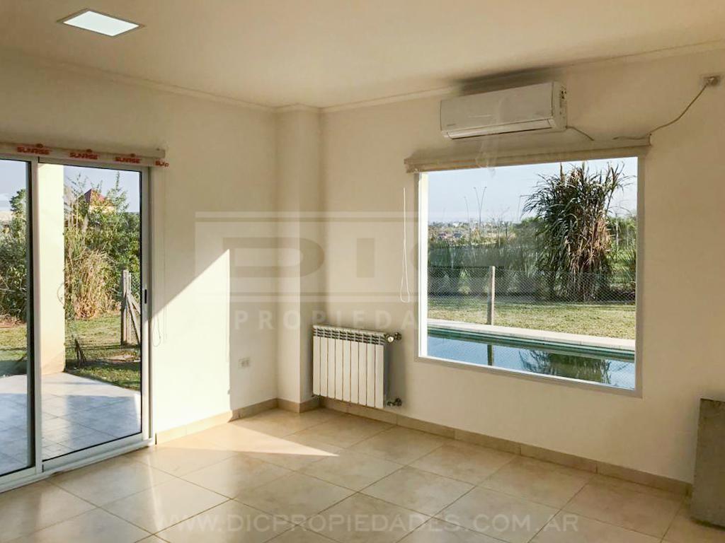 Foto de Casa 4 dormitorios Venta - Vistas, imagen 4