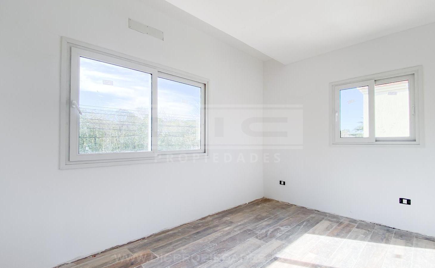 Foto de Duplex 2 dormitorios Venta - Saravi Village, imagen 4