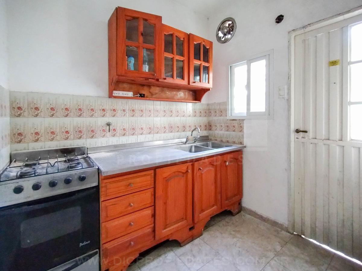 Foto de Ph 2 ambientes en venta con patio sin expensas ubicado en Olivos, imagen 4