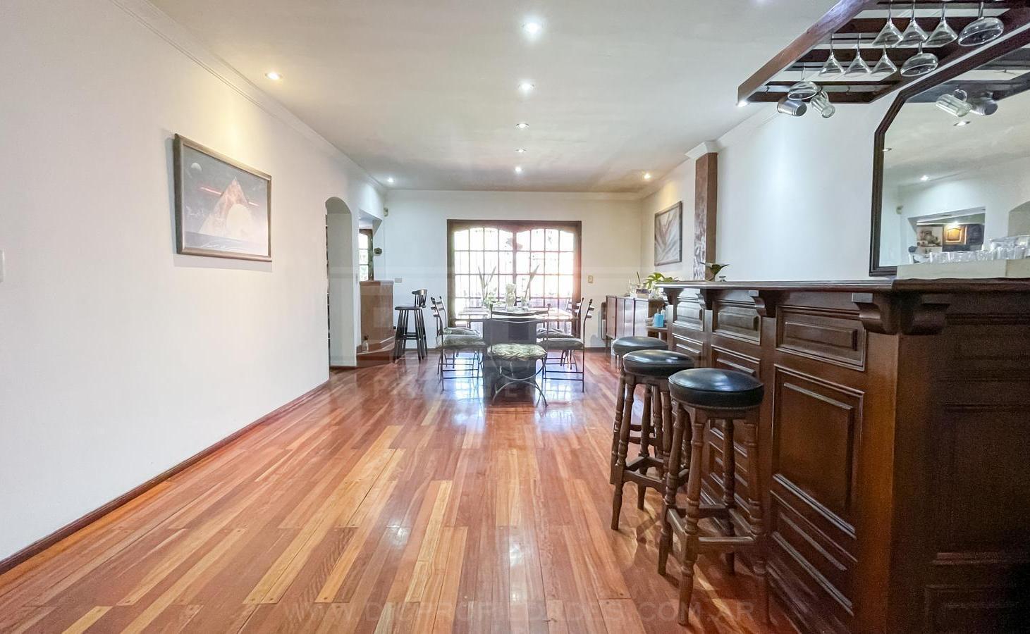 Foto de Chalet 4 dormitorios Venta - Martinez - Santa Fe/Fleming, imagen 1