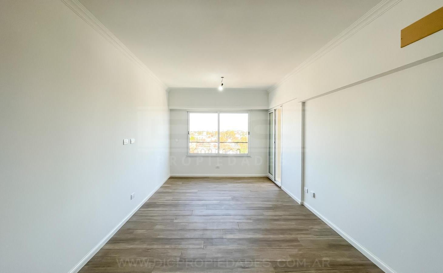 Foto de Departamento 3 ambientes Venta - Olivos, imagen 2