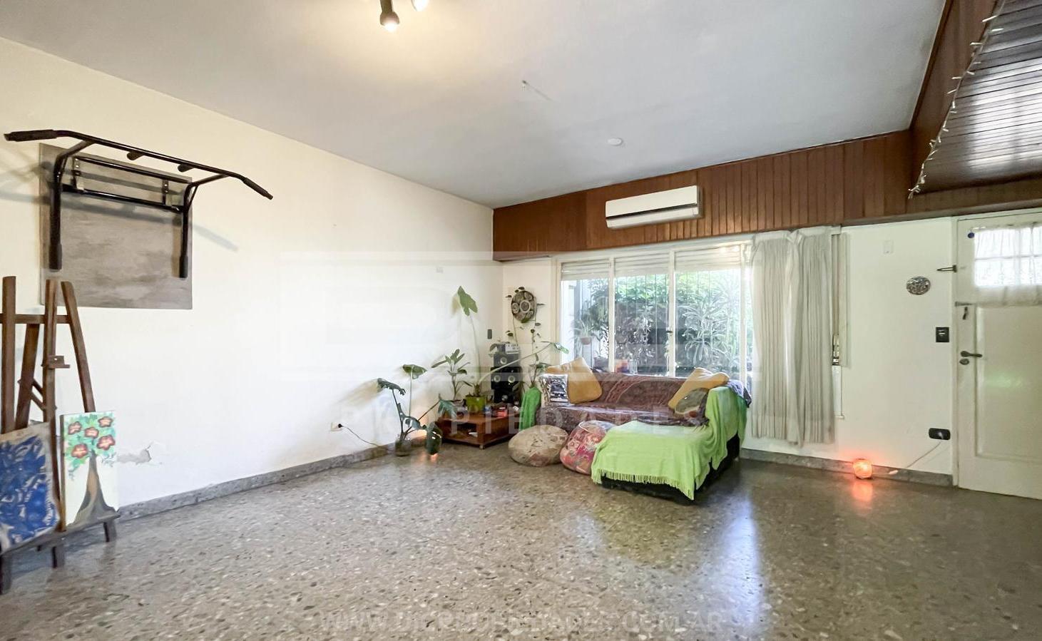 Foto de Chalet 4 dormitorios Venta - Olivos-Roche, imagen 5