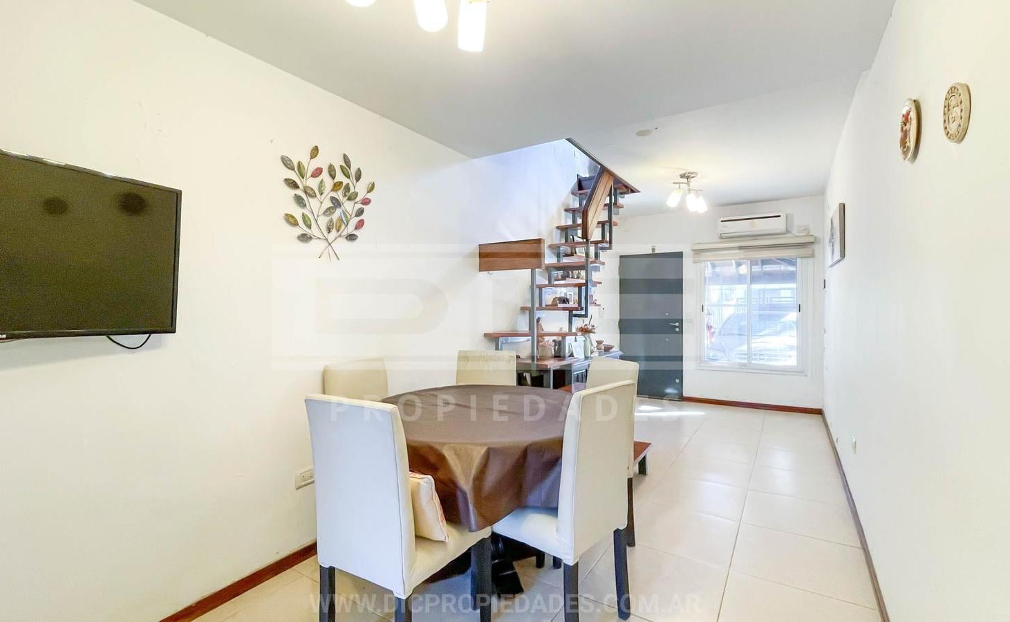 Foto de Duplex 2 dormitorios Venta - Olivos-Maipu/Uzal, imagen 4