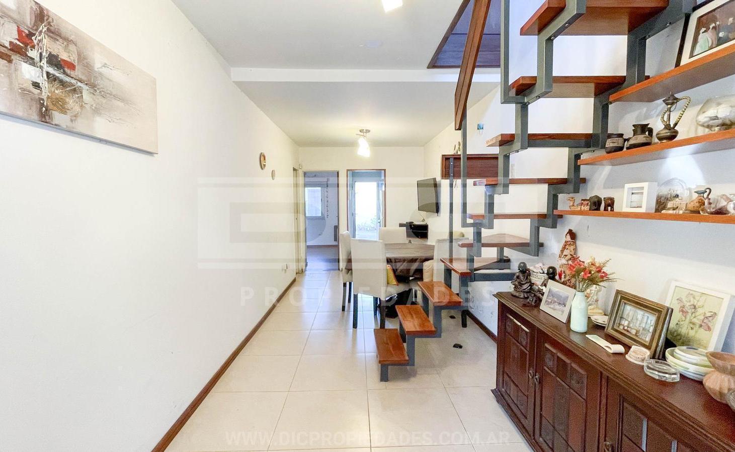 Foto de Duplex 2 dormitorios Venta - Olivos-Maipu/Uzal, imagen 2