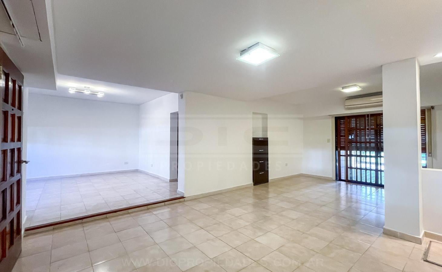 Foto de Chalet 3 dormitorios Venta - Acassuso -Santa Fe/Fleming, imagen 5