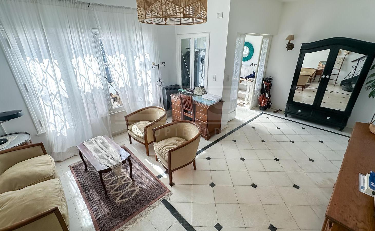 Foto de Casa 3 dormitorios Venta - La Lucila, imagen 3