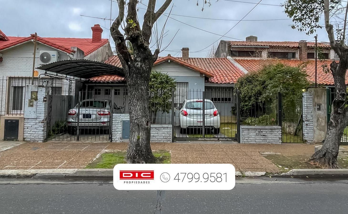 Foto de Casa multifamiliar 7 ambientes - Venta - Olivos-Maipu/Uzal, imagen 1