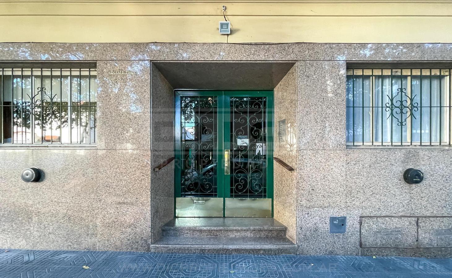 Foto de la propiedad en Villate al 1600, Entre Juan de Garay y Sarmiento