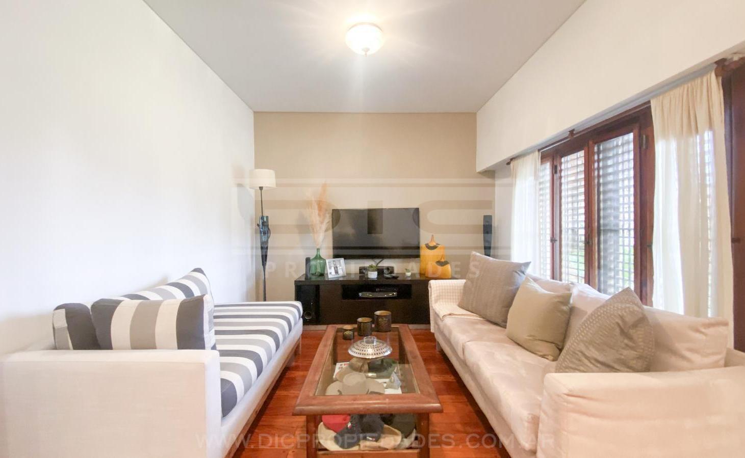 Foto de Casa 4 dormitorios Venta - Beccar, imagen 5