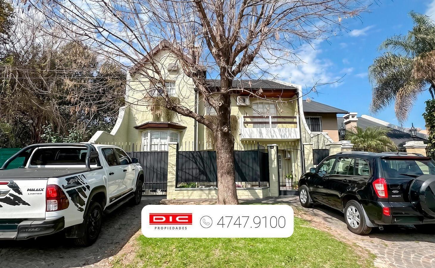 Foto de Chalet 4 dormitorios Venta - Don Torcuato, imagen 1