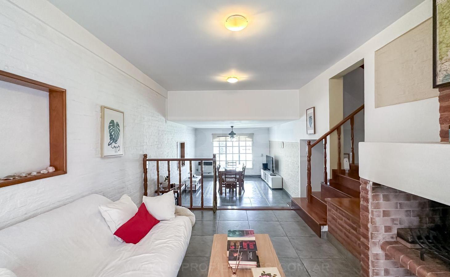 Foto de Chalet 4 dormitorios Venta - Don Torcuato, imagen 4