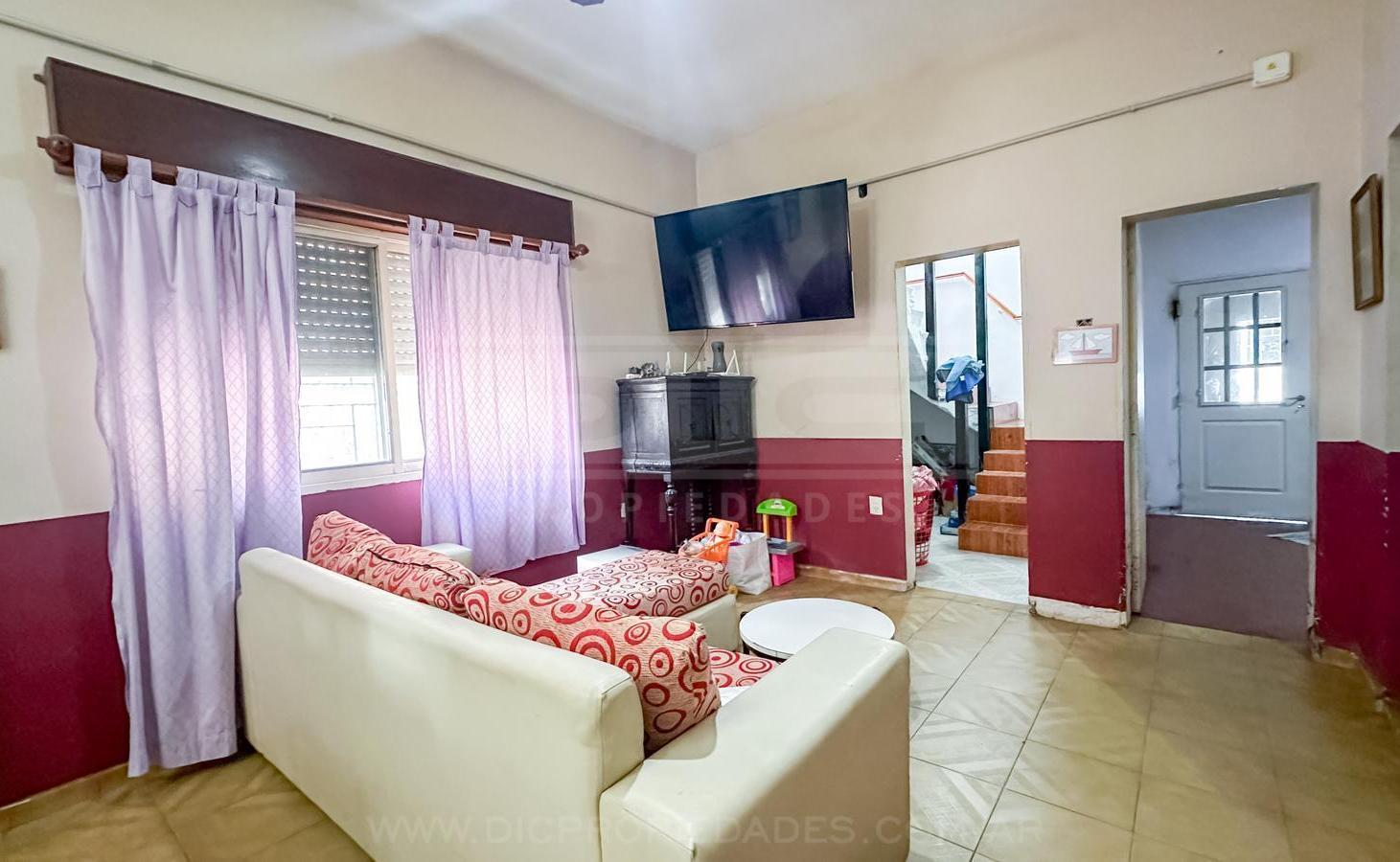 Foto de Casa 4 dormitorios Venta - Don Torcuato, imagen 5