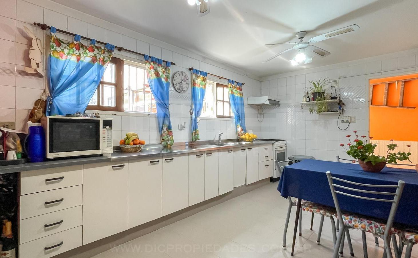 Foto de Casa 6 dormitorios Venta - Vicente López - Maipu/ Río, imagen 5